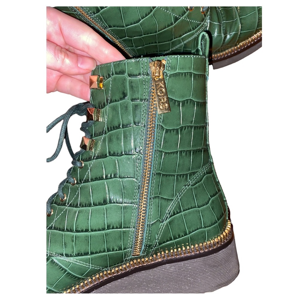 Michael Kors Haskell croc embossed leather bootie, combat boots, moss green, 9.5 - Picture 7 of 15